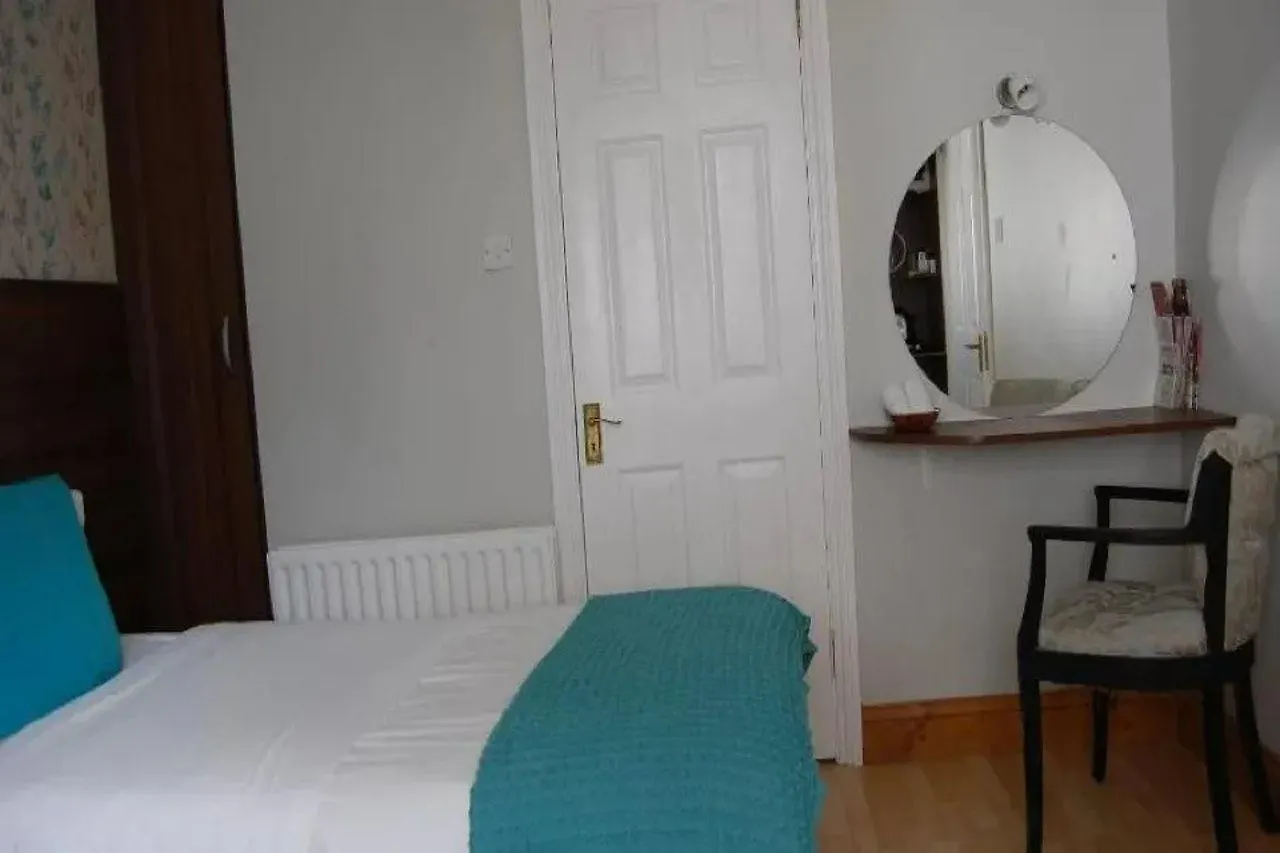 Woodhaven Lodge Galway Nocleg ze śniadaniem