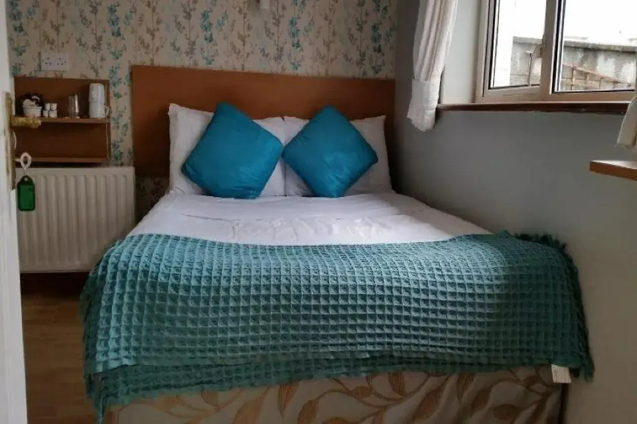 Woodhaven Lodge Galway
